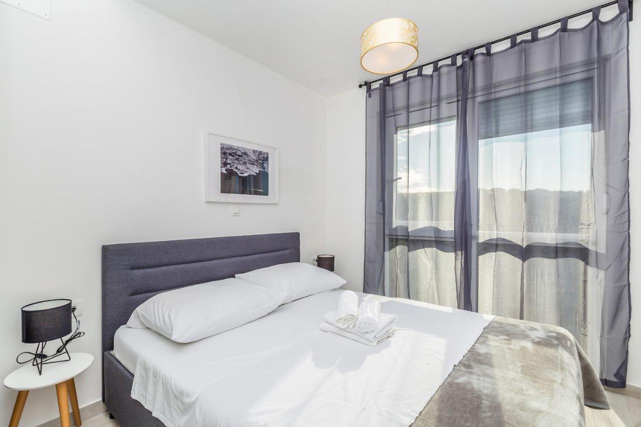 Apartments Solis Lacus Penthouse Нивице Экстерьер фото